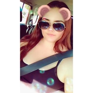 Meet your Posher, Deanna